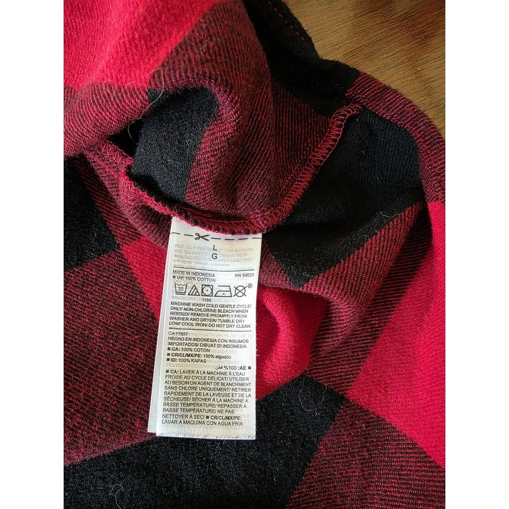 Old Navy Shirt Womens Lg Red Black Plaid Flannel Button Up Long‎ Sleeve Cotton - Picture 7 of 10
